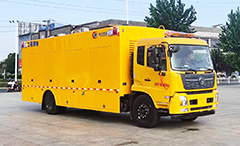 搶險(xiǎn)救援車